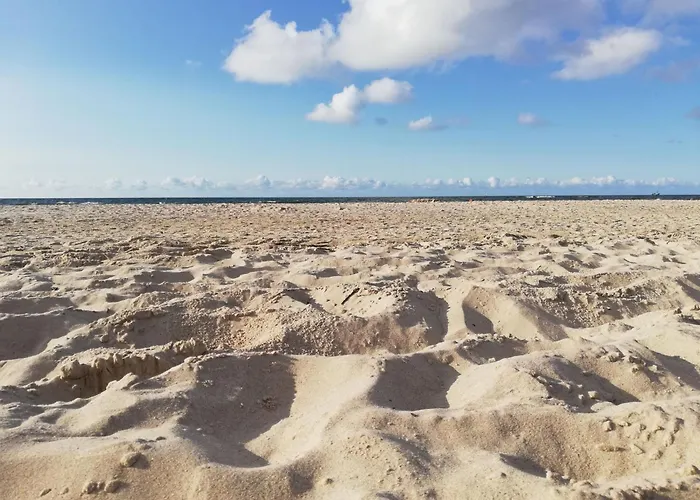 Helle In Mit Grossem Balkon By Interhome